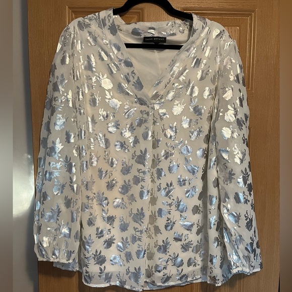 Lane Bryant White Chiffon Silver Floral Tunic Blouse - Picture 1 of 11